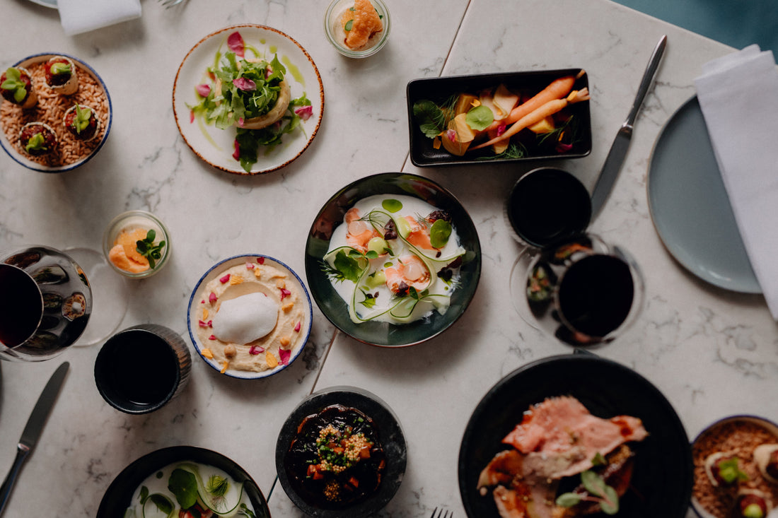 LENZ-SOCIAL DINING