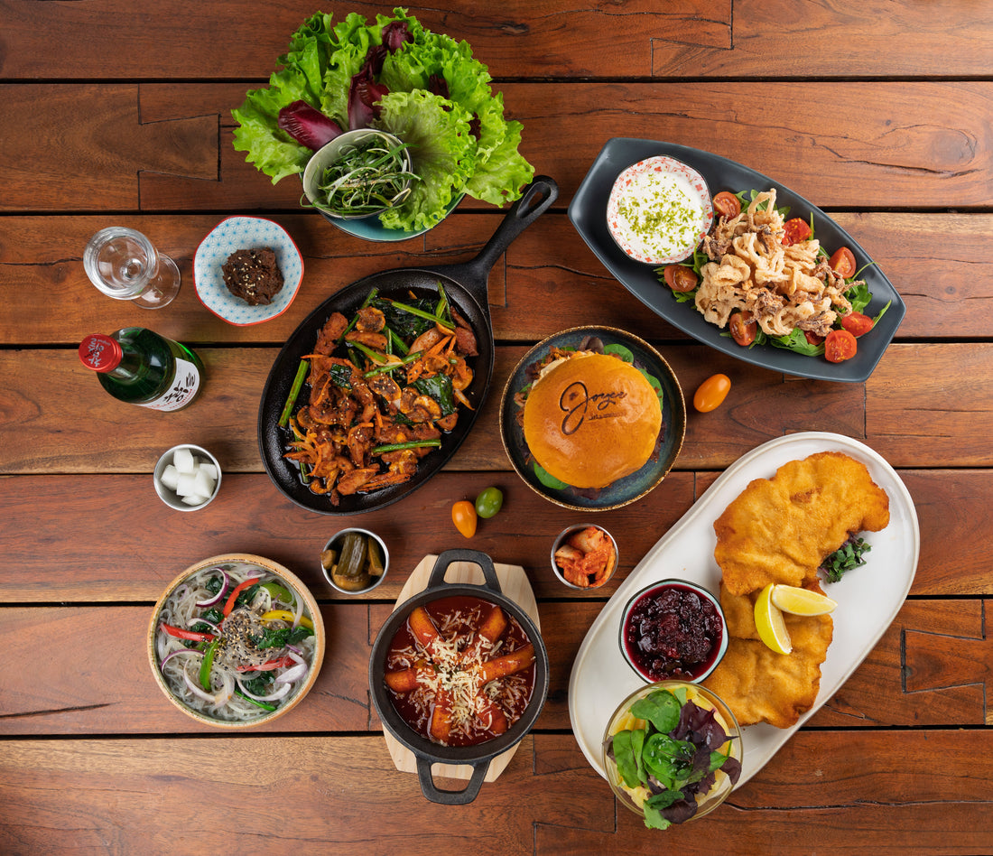 JOYCE CAFÉ & RESTAURANT