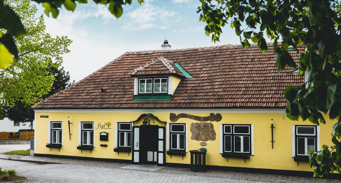 FIGL AM HAUPTPLATZ