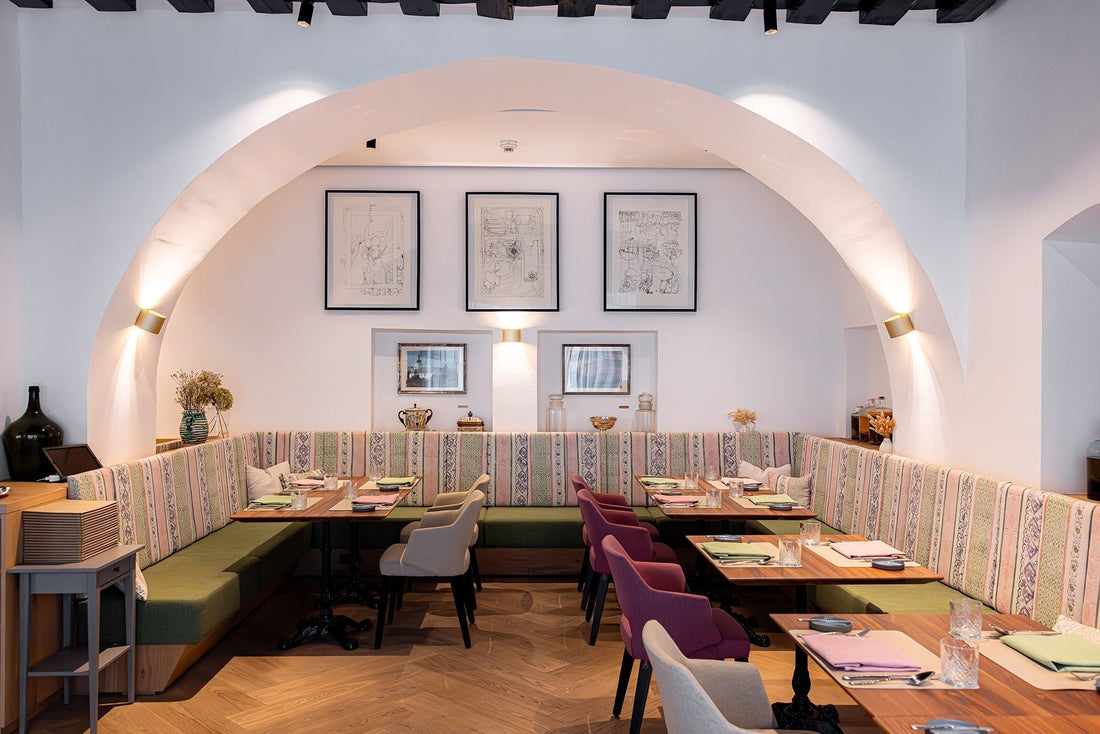 HIRSCHENSTUBE IM BOUTIQUE HOTEL ZUM GOLDENEN HIRSCHEN